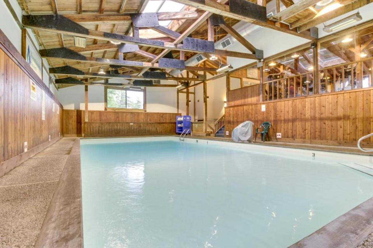Mountainside Resort V Стоу Екстериор снимка